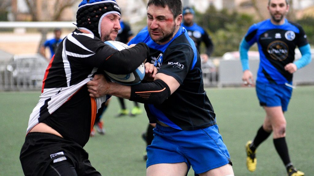Placaje en un partido del equipo senior